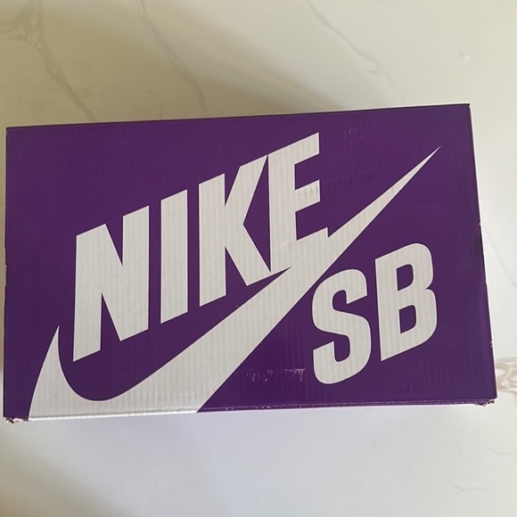 Blue Raspberry Nike SB Dunk low Men’s size 9 - Picture 7 of 11